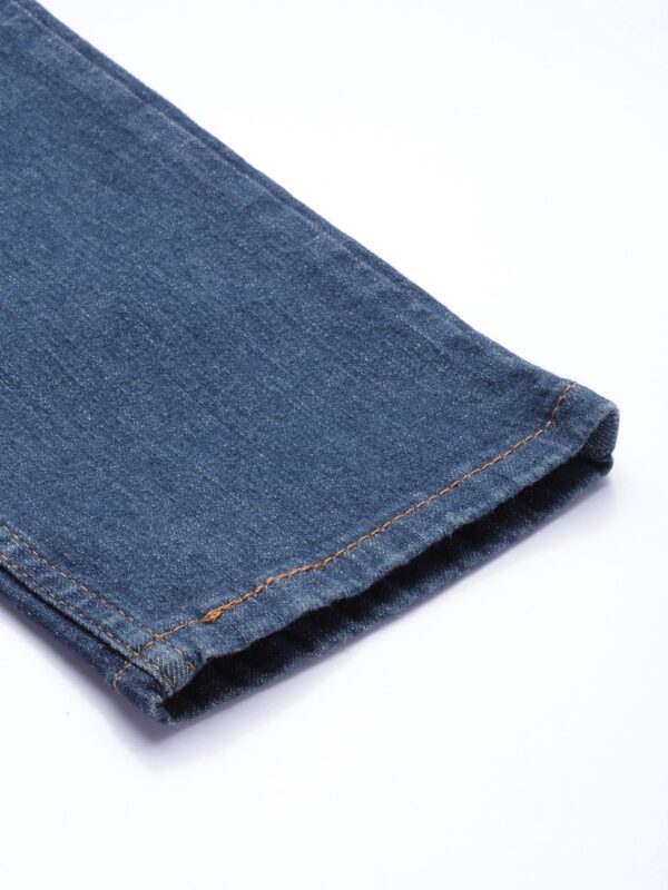 Men Blue Tapered Fit Heavy Fade Stretchable Casual Jeans - Image 7
