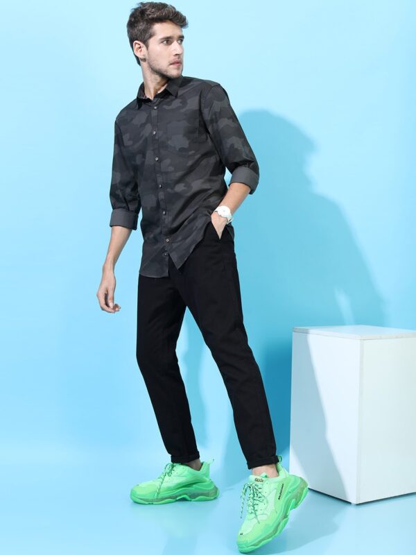Men Black Tapered Fit Chinos - Image 2