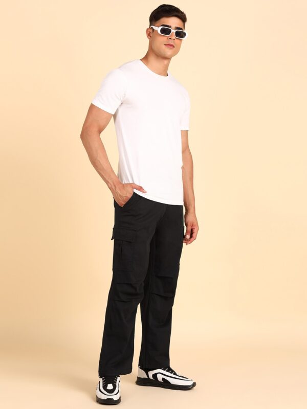 Men Comfort Loose Fit Mid-Rise Cotton Cargos Trousers - Image 3