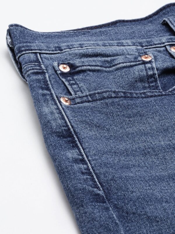 Men Blue Tapered Fit Light Fade Stretchable Casual Jeans - Image 6