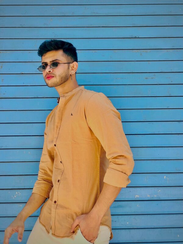 Men Beige Tapered Fit Chinos - Image 6